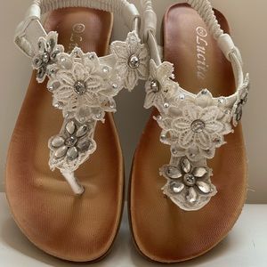 Lucita Girls Sandals with crystals